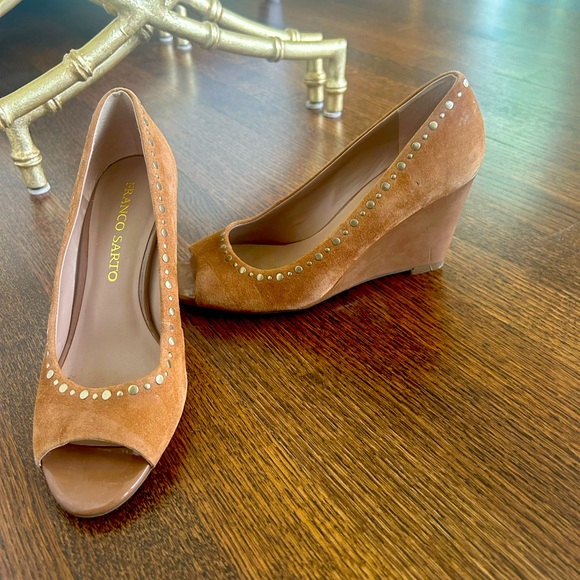 Womens Franco Sarto camel suede open-toe wedge shoe size 7- - Picture 1 of 5
